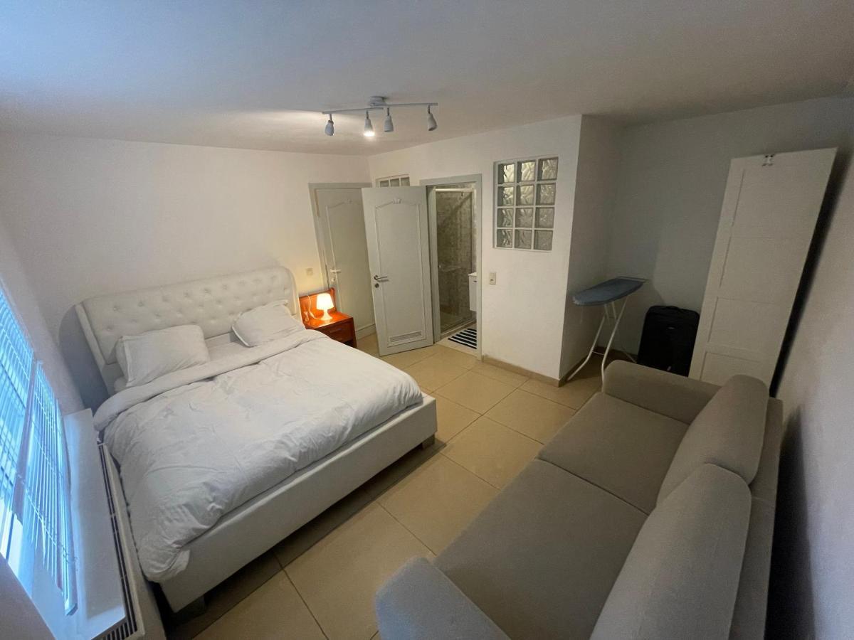 Azulodge Asse Exteriör bild